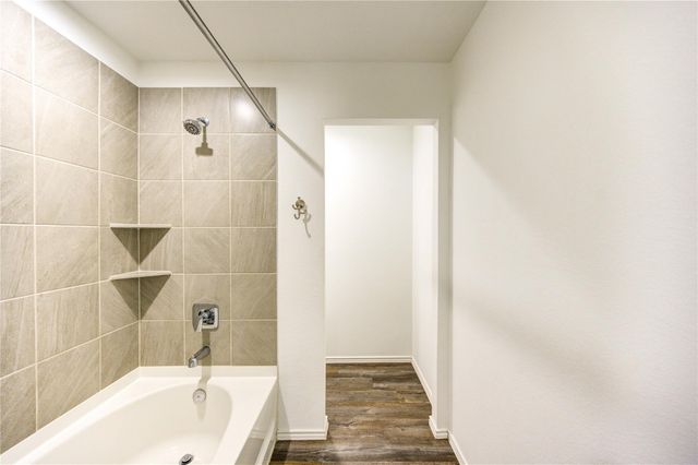 5406 Castlebury Meadows Drive, Spring, TX 77373