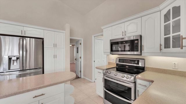 646 BOUNDARY BOULEVARD, Rotonda West, FL 33947