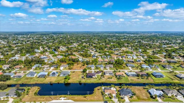 646 BOUNDARY BOULEVARD, Rotonda West, FL 33947