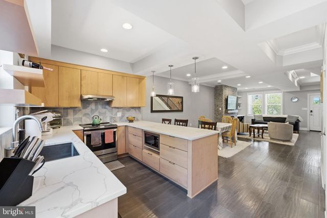 226 S ST NE, Washington, DC 20002