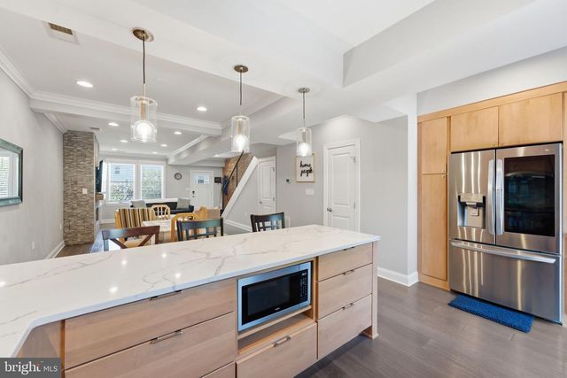 226 S ST NE, Washington, DC 20002