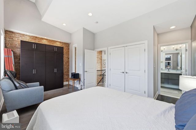 226 S ST NE, Washington, DC 20002