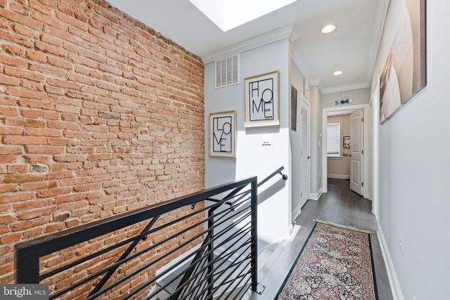 226 S ST NE, Washington, DC 20002
