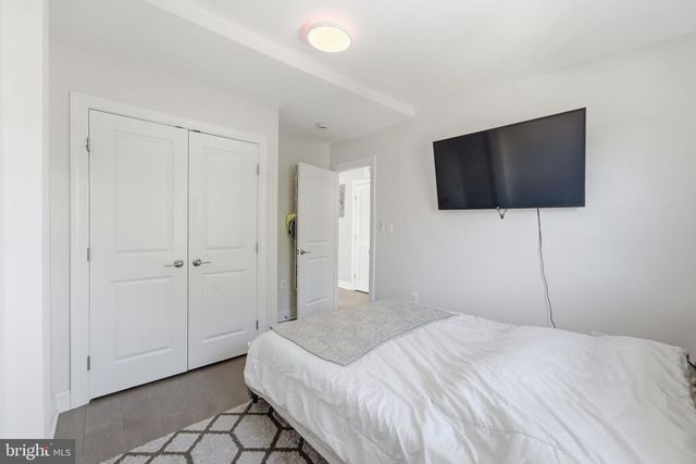 226 S ST NE, Washington, DC 20002