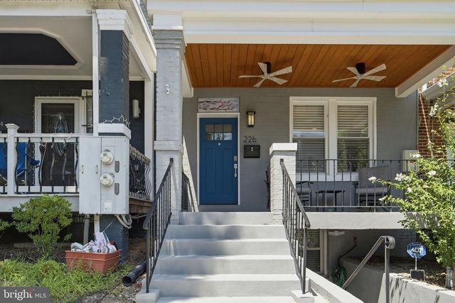 226 S ST NE, Washington, DC 20002