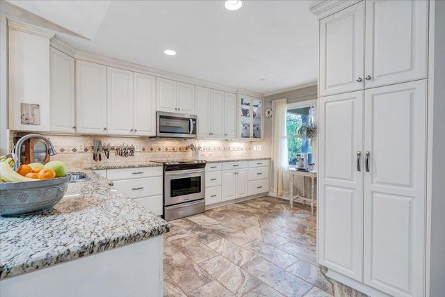 856 Ridge Mountain DR, Boones Mill, VA 24065