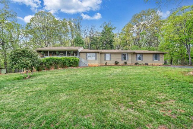 856 Ridge Mountain DR, Boones Mill, VA 24065