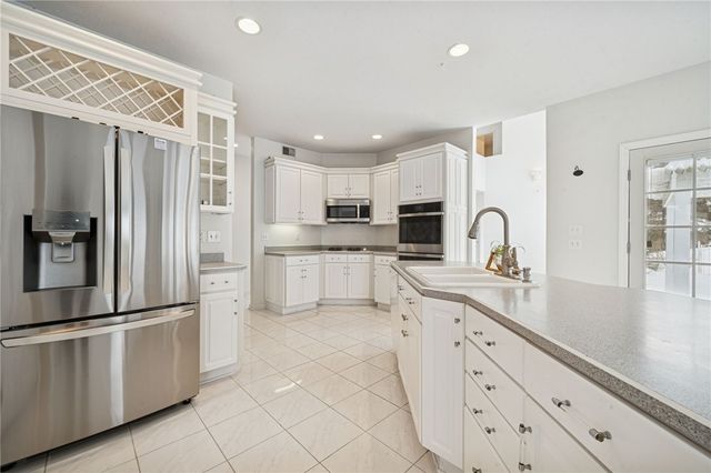 236 Lakewood Rd, Unity Twp, PA 15601