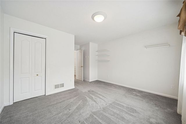 236 Lakewood Rd, Unity Twp, PA 15601