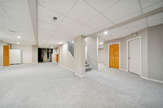 236 Lakewood Rd, Unity Twp, PA 15601