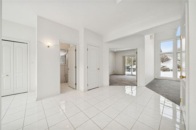 236 Lakewood Rd, Unity Twp, PA 15601