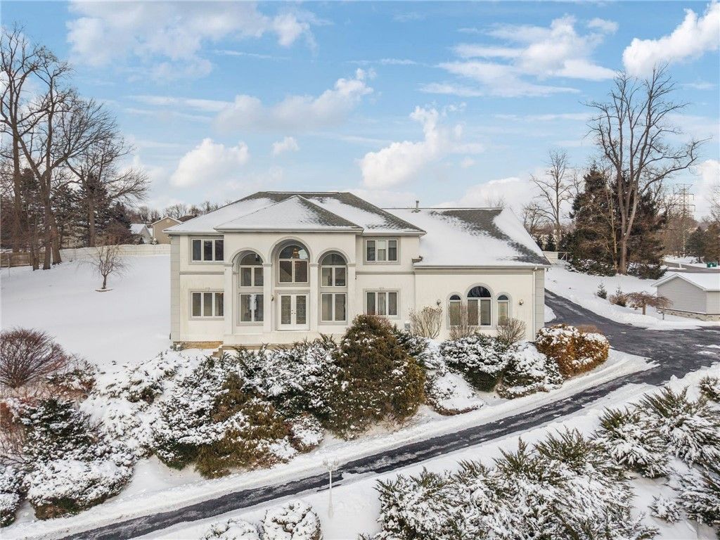 236 Lakewood Rd, Unity Twp, PA 15601