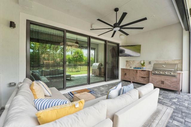 12511 Solana Bay Circle, Palm Beach Gardens, FL 33412