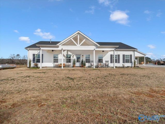 1030 Manley Road, Hazel Green, AL 35750