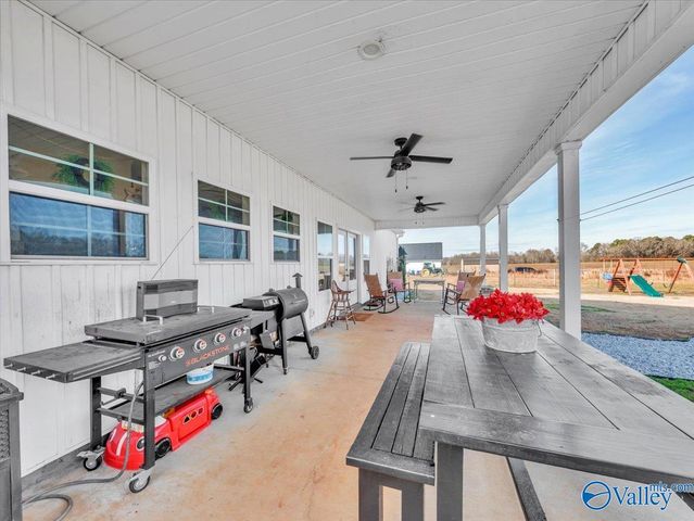 1030 Manley Road, Hazel Green, AL 35750