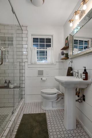 424 Westboro Dr, Nashville, TN 37209