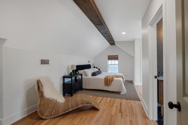 424 Westboro Dr, Nashville, TN 37209