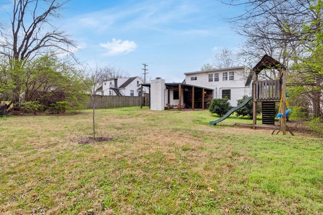 424 Westboro Dr, Nashville, TN 37209