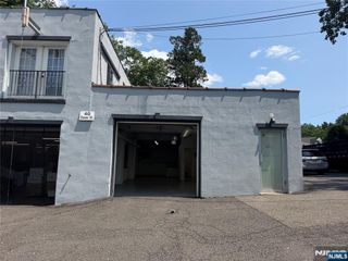 40 Essex, Rochelle Park, NJ 07662