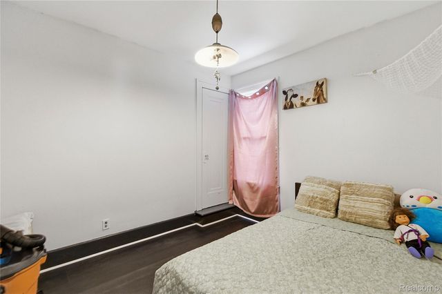 7098 Lafayette Boulevard, Detroit, MI 48209