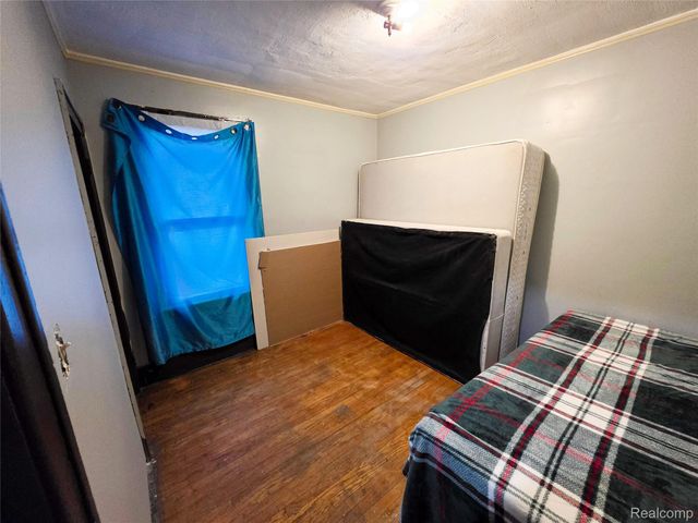 7098 Lafayette Boulevard, Detroit, MI 48209