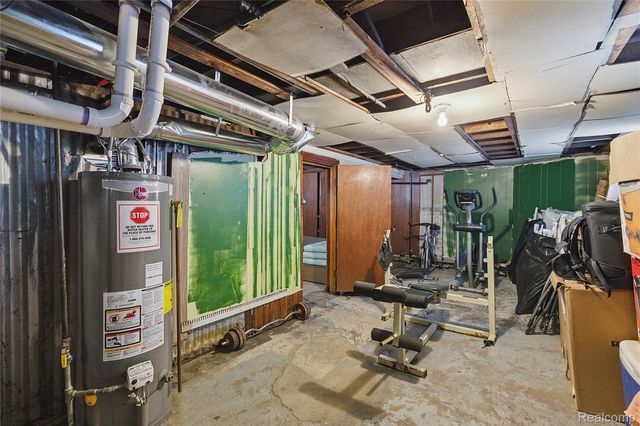 7098 Lafayette Boulevard, Detroit, MI 48209