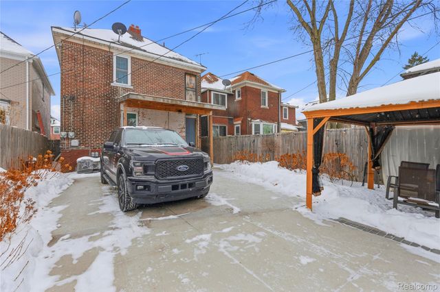 7098 Lafayette Boulevard, Detroit, MI 48209