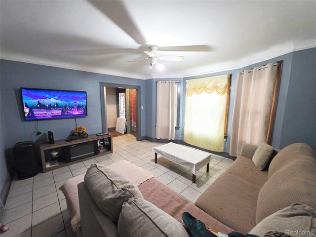 7098 Lafayette Boulevard, Detroit, MI 48209