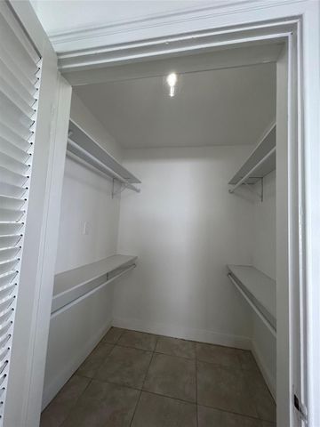 1597 SE 5th Street, Deerfield Beach, FL 33441