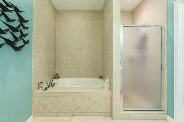 4011 Hardin, Galveston, TX 77554