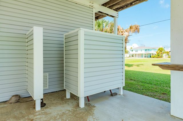 4011 Hardin, Galveston, TX 77554