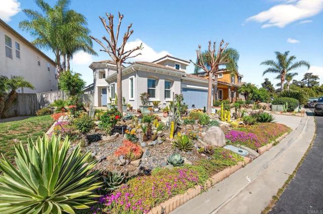 10254 Spruce Woodlands Way, Escondido, CA 92026