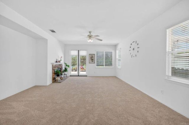 10254 Spruce Woodlands Way, Escondido, CA 92026