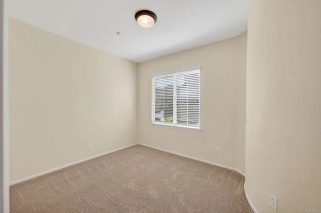 10254 Spruce Woodlands Way, Escondido, CA 92026