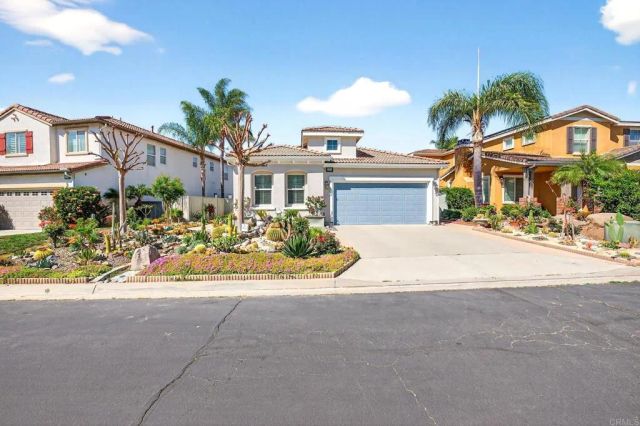 10254 Spruce Woodlands Way, Escondido, CA 92026