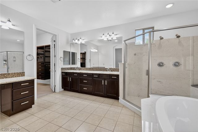 72 Rezzonico Drive, Henderson, NV 89011