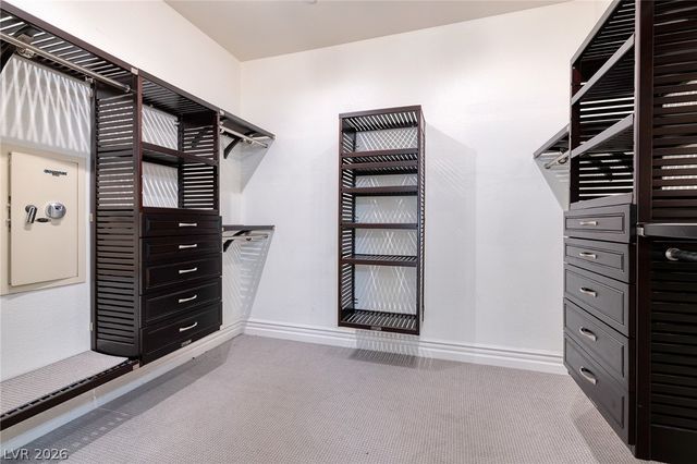 72 Rezzonico Drive, Henderson, NV 89011