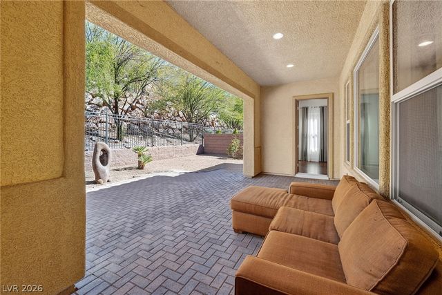 72 Rezzonico Drive, Henderson, NV 89011