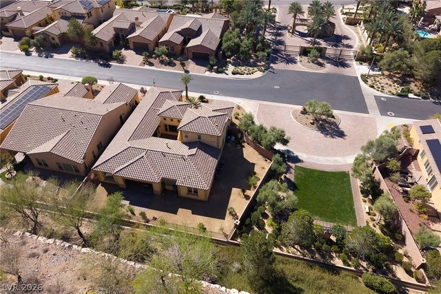 72 Rezzonico Drive, Henderson, NV 89011