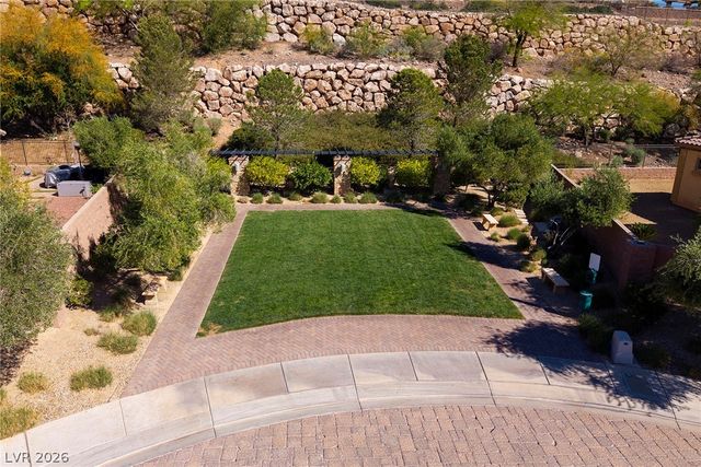 72 Rezzonico Drive, Henderson, NV 89011