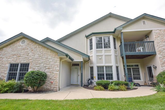 10258 W Deerwood LANE, Franklin, WI 53132