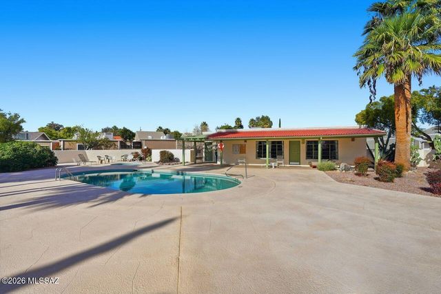 6363 N Orange Tree Drive, Tucson, AZ 85704