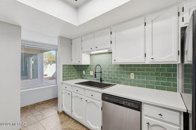 6363 N Orange Tree Drive, Tucson, AZ 85704