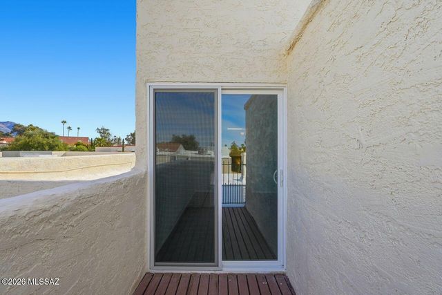 6363 N Orange Tree Drive, Tucson, AZ 85704