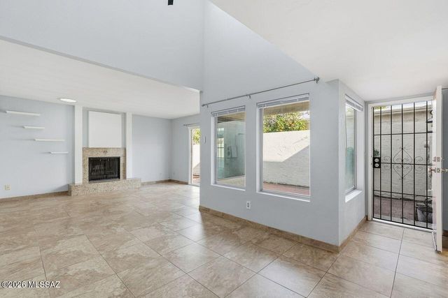 6363 N Orange Tree Drive, Tucson, AZ 85704