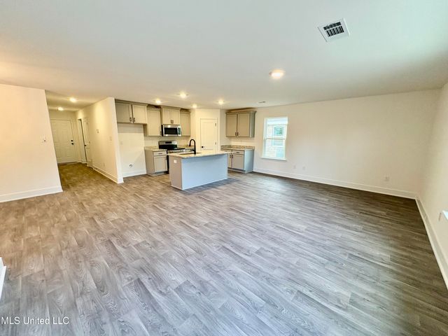 14582 Marmon Cove, Gulfport, MS 39503