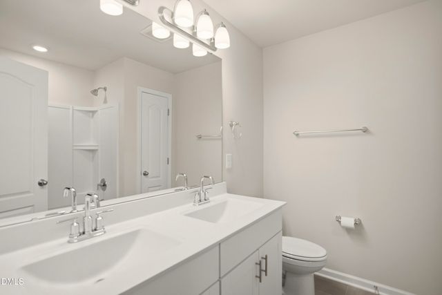 157 Wilbur Lake Drive, Fuquay Varina, NC 27526