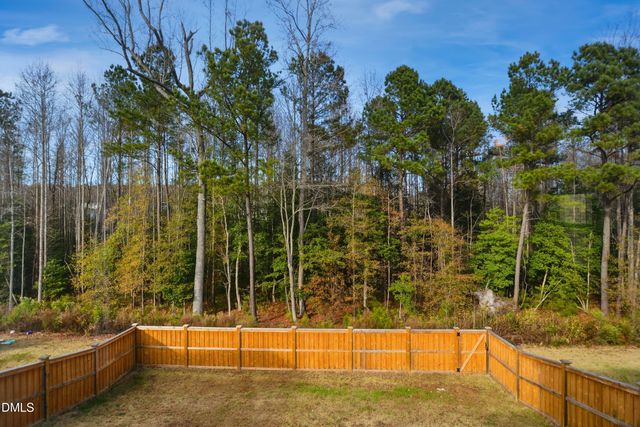 157 Wilbur Lake Drive, Fuquay Varina, NC 27526