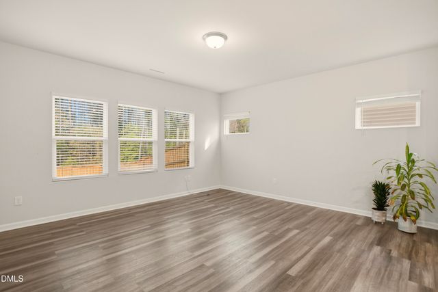 157 Wilbur Lake Drive, Fuquay Varina, NC 27526