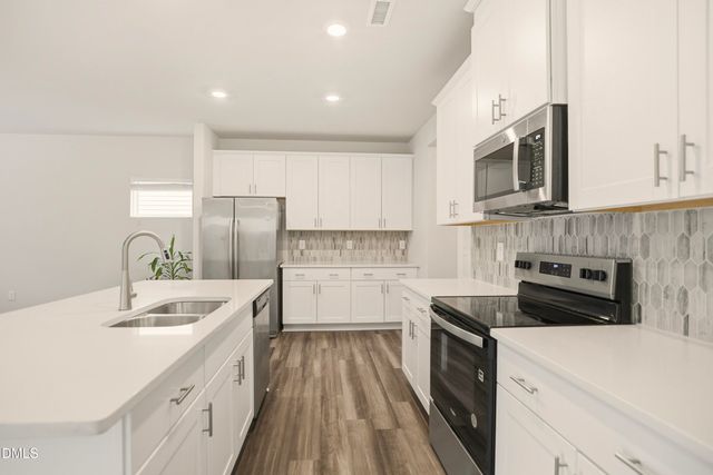 157 Wilbur Lake Drive, Fuquay Varina, NC 27526